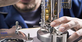 唐山万国维修精密修护仪器